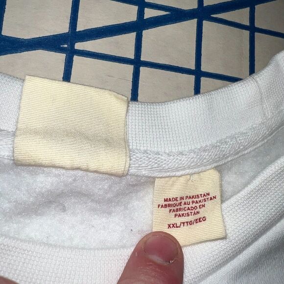 Levi's Silvertab Baggy Sweatshirt Size XXL White Graphic Pullover T-Shirt Retro - Picture 9 of 10